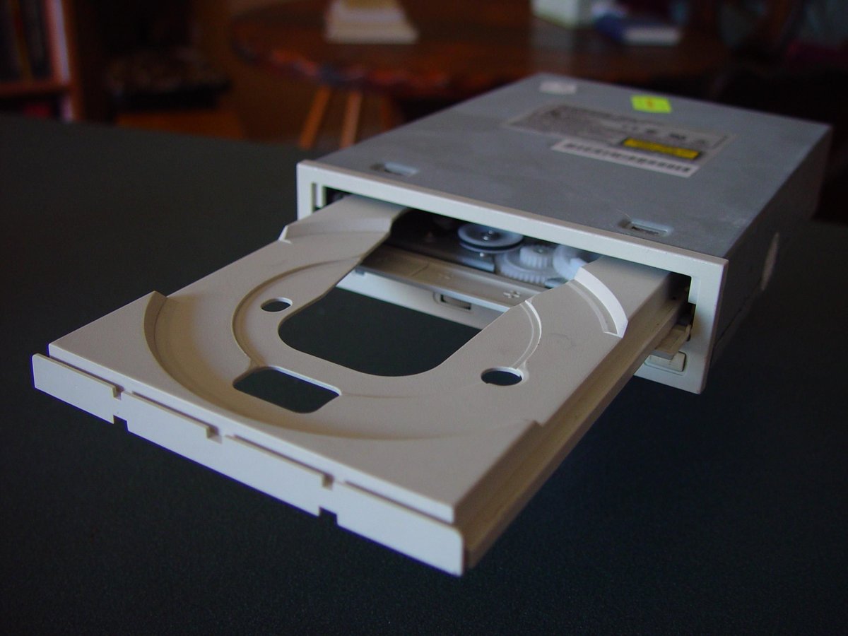 A CD-ROM drive with its tray open